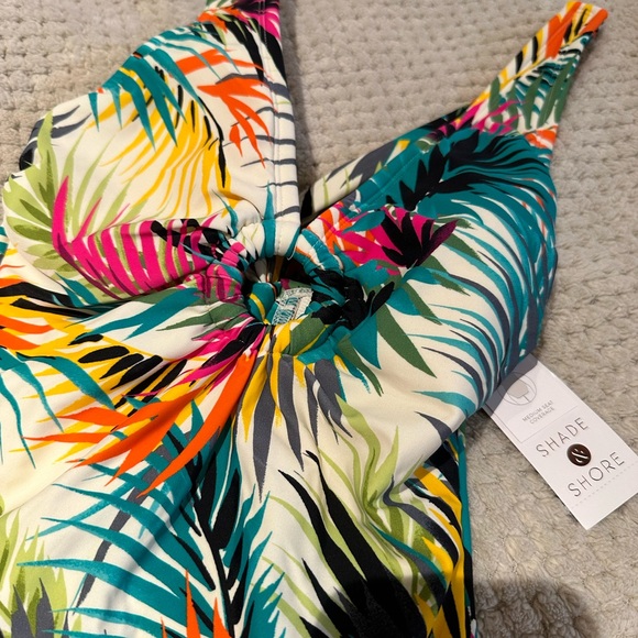 SHADE & SHORE size XLARGE Women's Ring Detail One Piece Swimsuit NEW - Picture 12 of 13